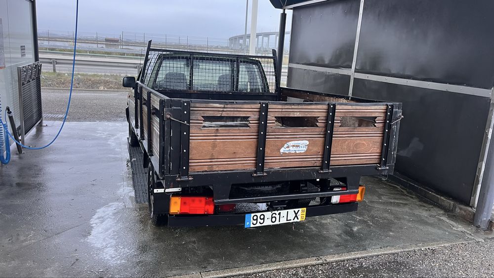 NISSAN D22 2.5 D 4x2