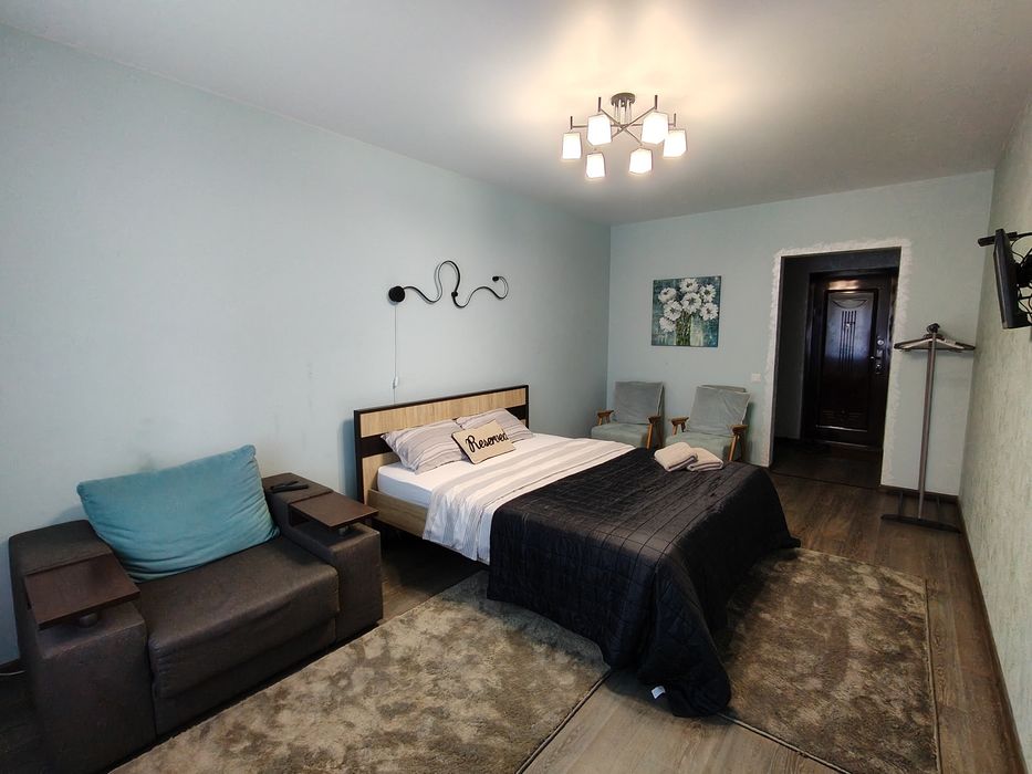 Подобова оренда однокімнатної квартири люкс Прилуки