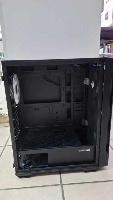 Новий корпус Zalman i3 NEO TG Black