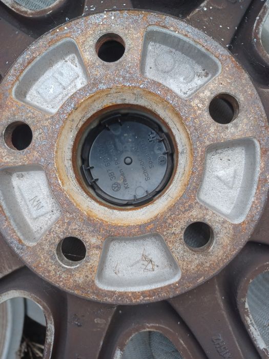 Продам диски R15 vw