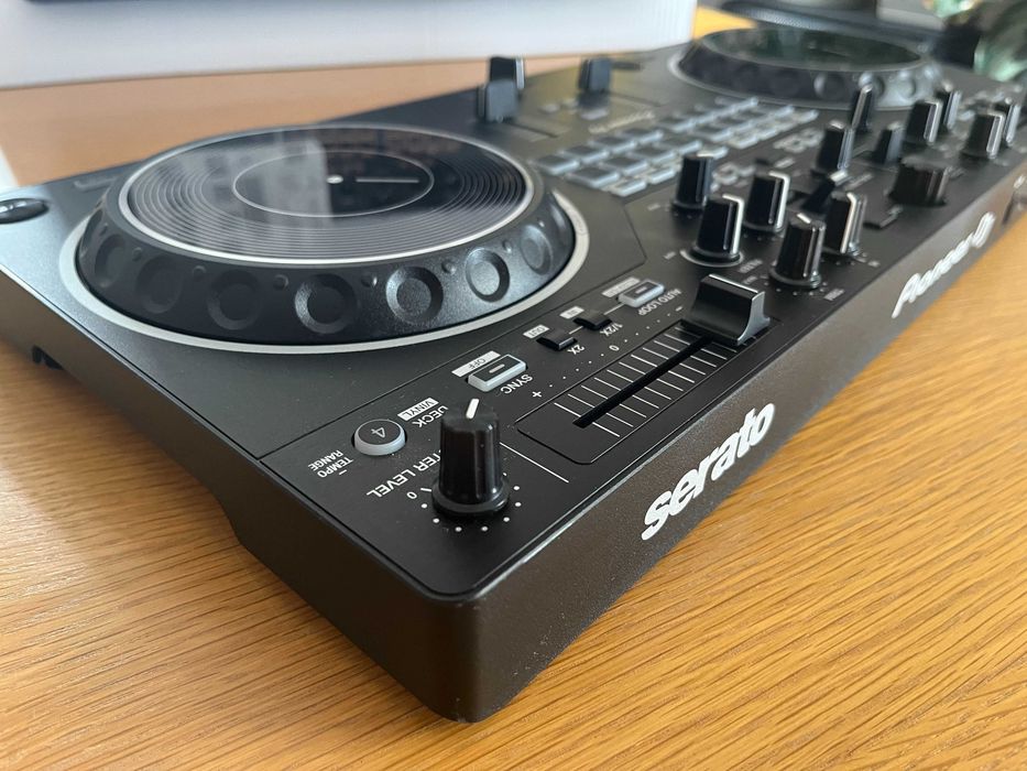 Mesa Controladora DJ DDJ-REV 1
