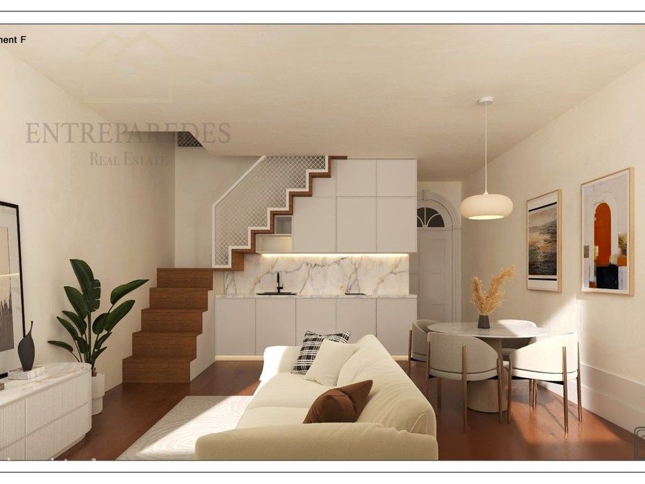 Apartamento T0+1 Duplex - Cedofeita - para comprar no Porto — Cedofeita, Santo Ildefonso, Sé, Miragaia, São Nicolau E Vitória, Porto