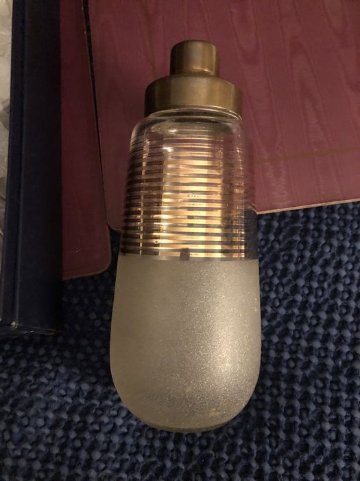 Conjunto de barman antigo, listas douradas