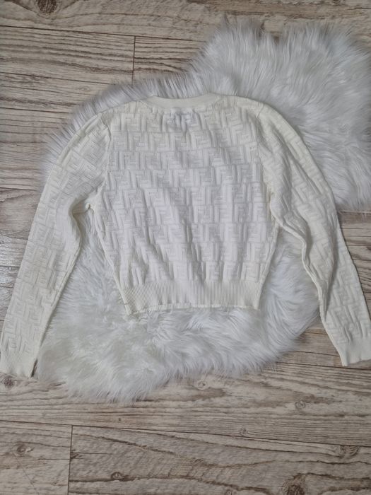 Джемпер, пуловер Fendi