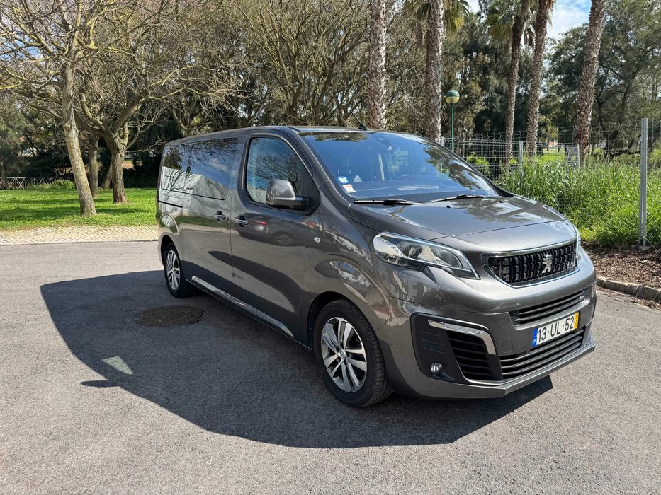 PEUGEOT TRAVELLER 8 Lugares Full Extras