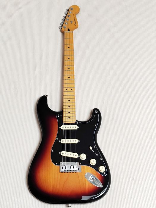 Fender Stratocaster  Player Plus