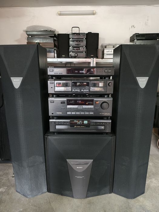 Duża wieża Sony plus 2 duże głośniki plus subwoofer