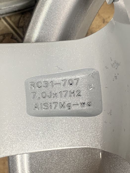 Диски R17 , 6/114.3 , ET45 , 7.0J*17H2 , KBA50649