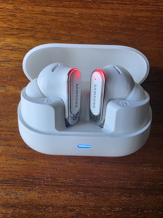 Samsung Galaxy S 22 ultra+ słuchawki gratis