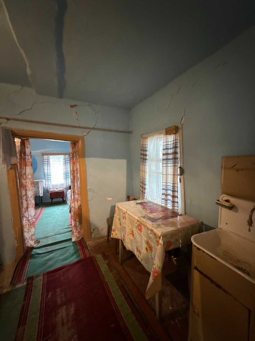 ПРОДАЖ! Будинок з ділянкою, центр с. Сем'янівка