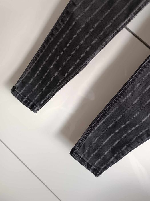 Spodnie jeansowe rurki Bershka r32