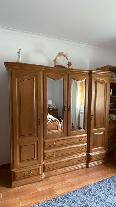 Conjunto armário e cómoda sem espelho quarto