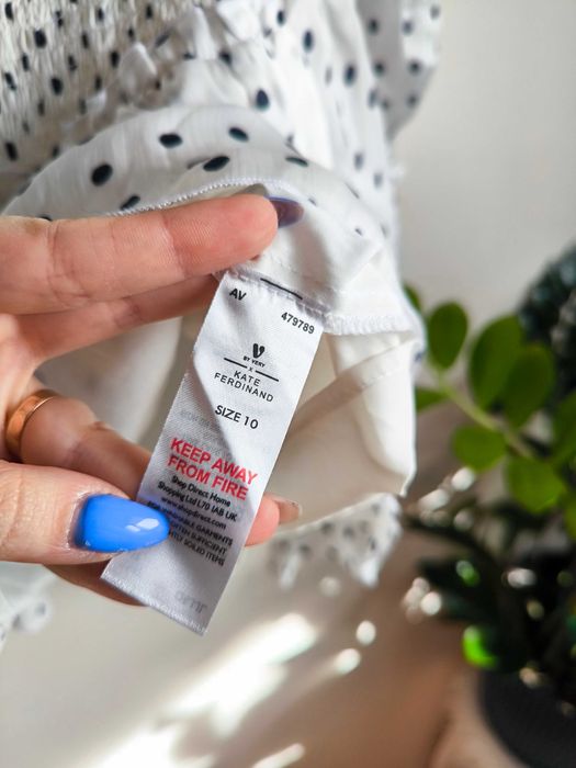 Sukienka V by Very klasyczne czarne grochy na białym tle -rozmiar M/38