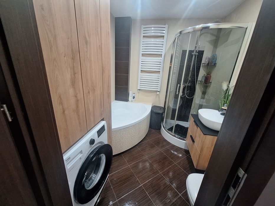 REZERWACJA Wyremontowane mieszkanie 62,5 m²+ piwnica + garaż + ogródek