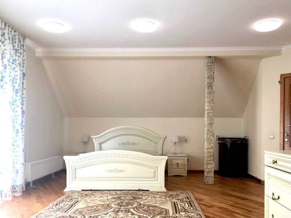 Семейный коттедж 123м2, 10 мин на авто М Славутич