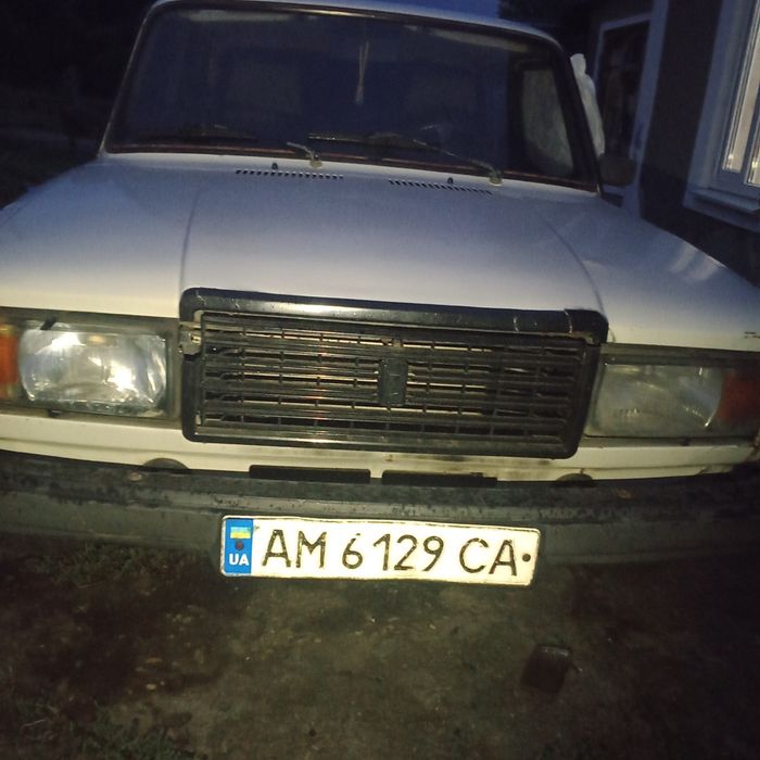 Продам машину ваз 2107