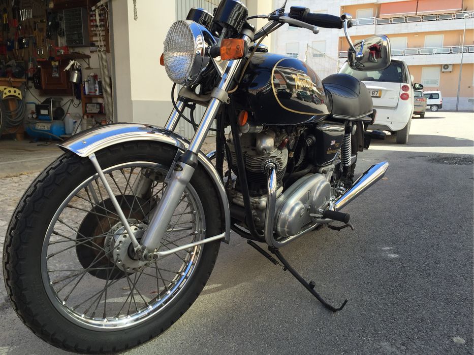 Norton Commando 750 Interstate