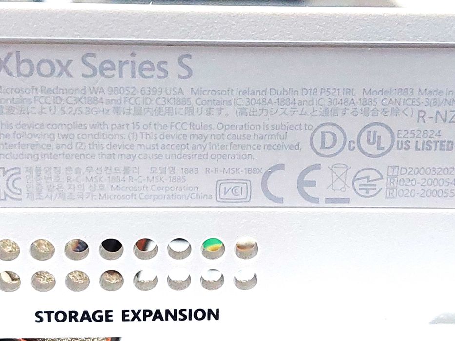 Xbox Series S  model 1883 під ремонт або запчастини