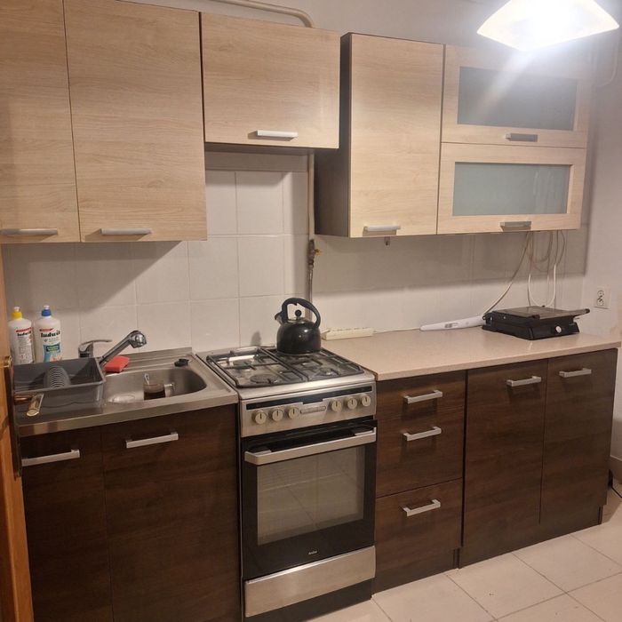 Komplet mebli kuchennych ze zlewem i kuchenką – Okazja!