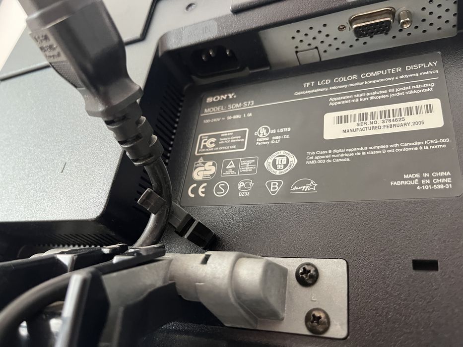 Vendo Monitor SONY SDM-S73 – 17"