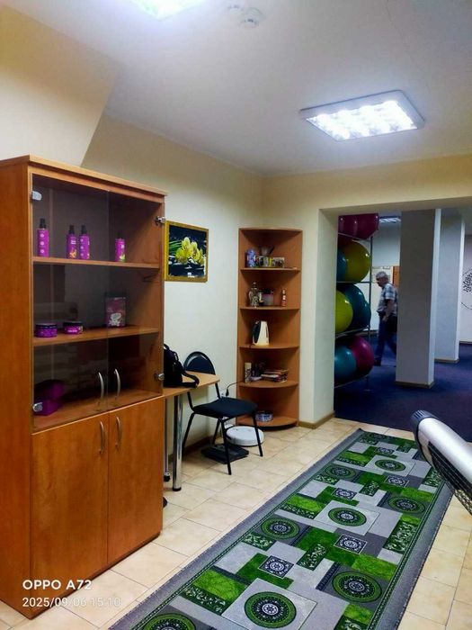 ПРОДАМ комерційне приміщення у м. Чорноморськ