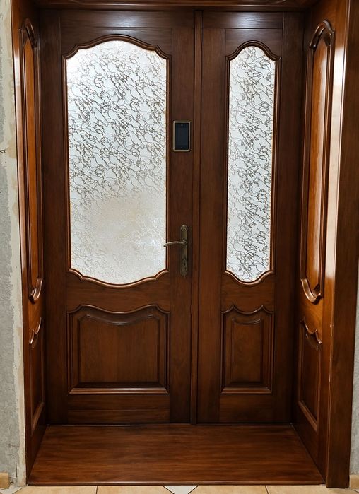 Продам вхідні Двері
