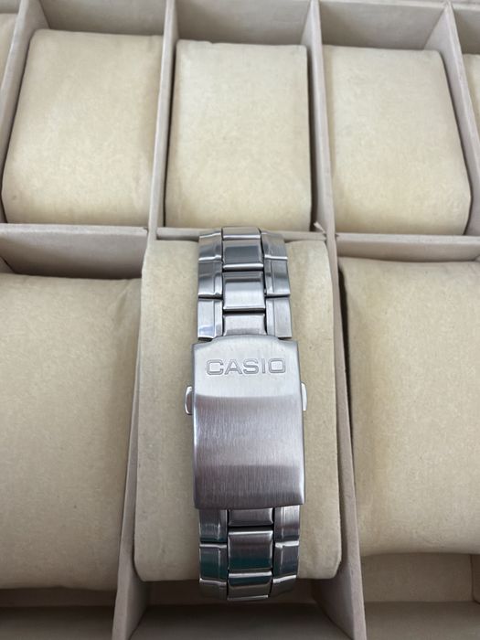 Sprzedam zegarwk Casio