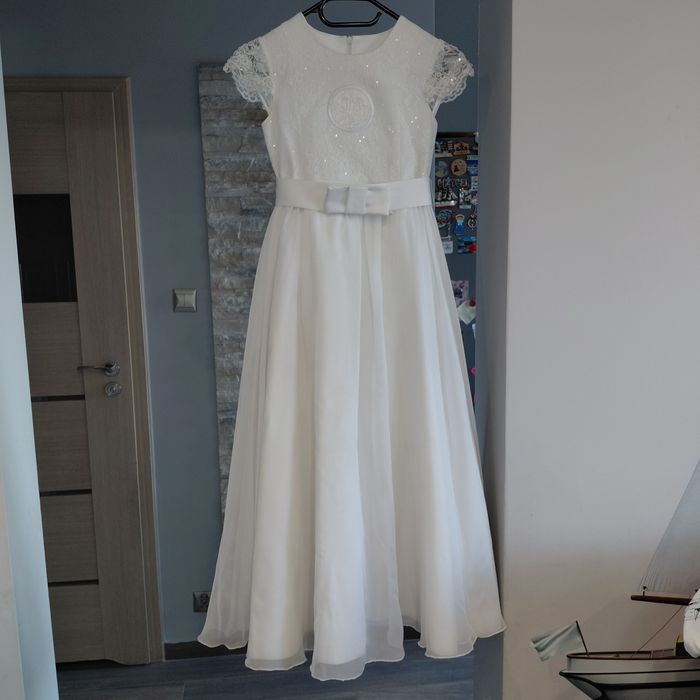 Alba na komunię roz. 134 piękna polecam