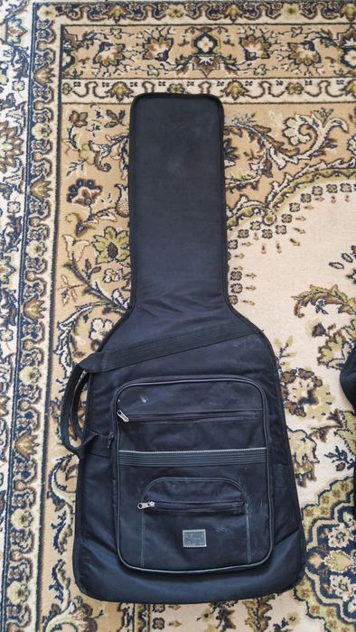 Чохол для електрогітари