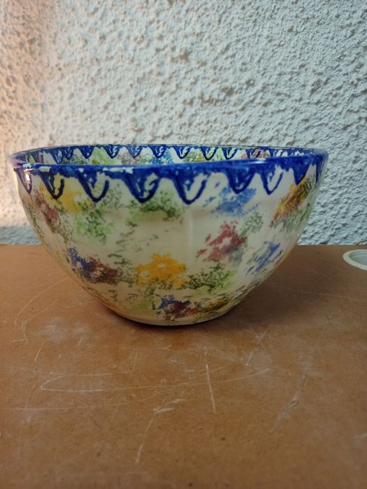 Faiança  corticeira saladeira antiga