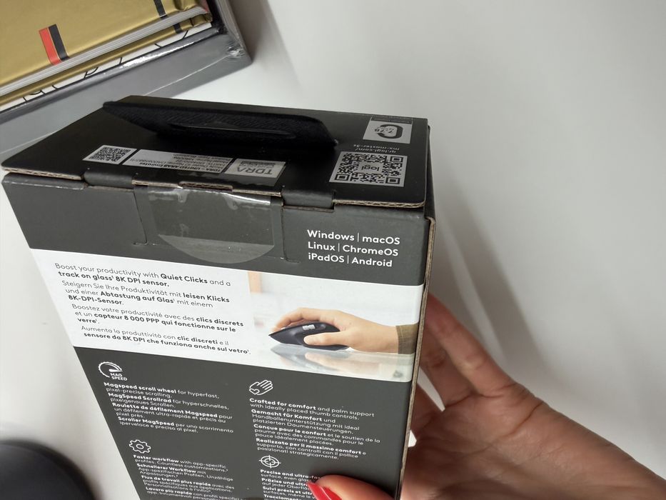 Logitech Mx master 3S bluetooth edition black new