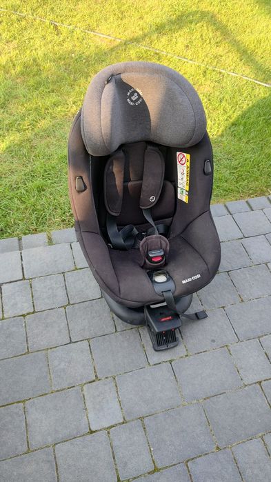 Fotelik samochodowy Maxi Cosi z baza