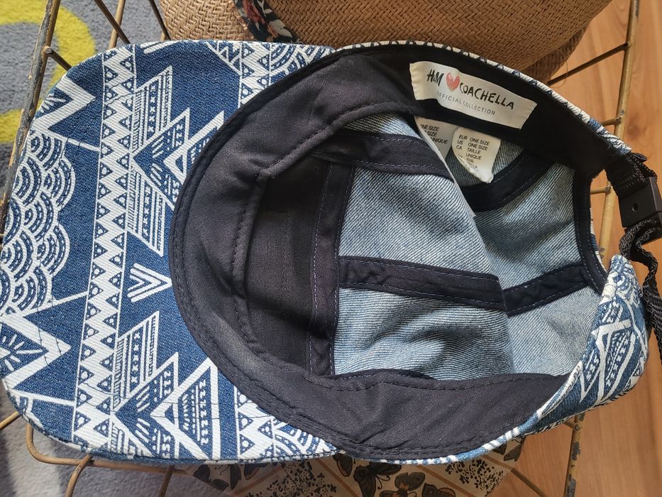 Czapka z daszkiem coachella H&M