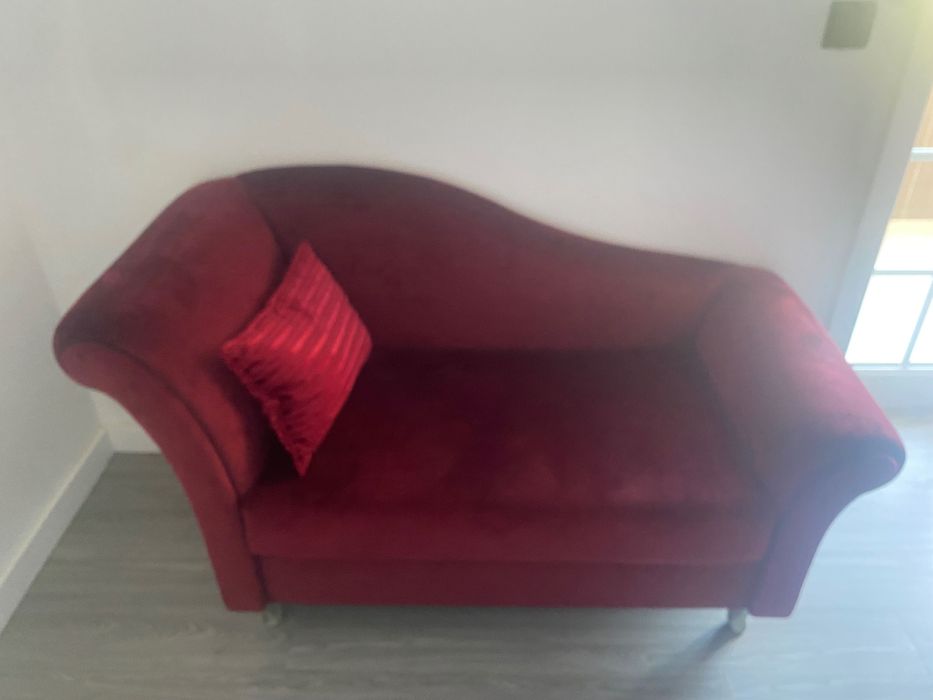 Sofá em veludo lavavel