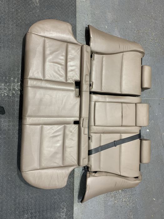 Сиденья е53 с картами в хорошем состоянии