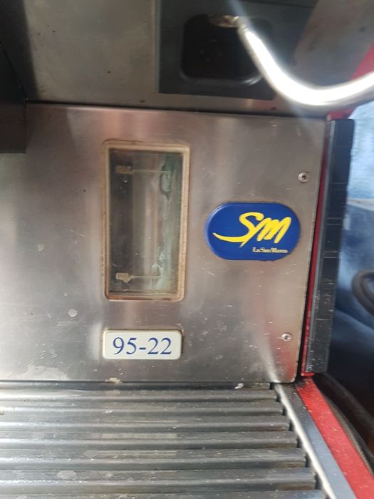 Ekspres kolbowy ciśnieniowy dwugrupowy La San Marco 95-22