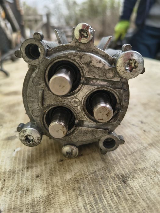 Silnik tłokowy Karcher 240