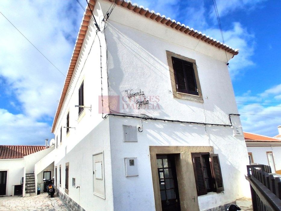 Ericeira- Ribamar - T1 Rústico Centro de Ribamar - Não mobilado