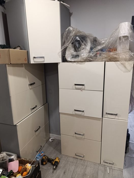 Meble kuchenne okap, mikrofala, zlew