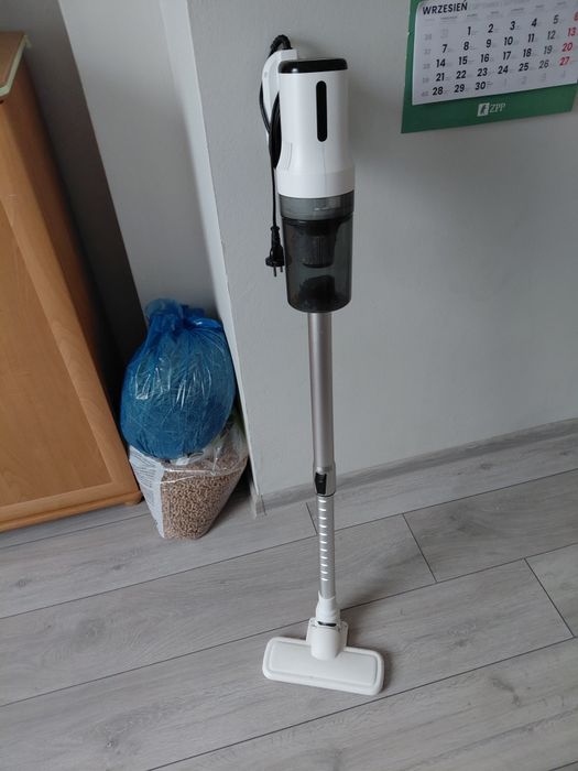 Odkurzacz pionowy Etika