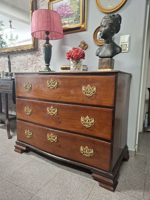 Cómoda D. Maria Original em Madeira Maciça.