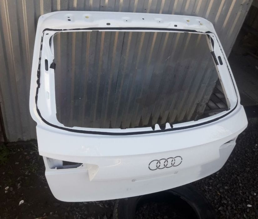 Кришка багажника ляда Ауді A6 C7 Universal  Audi A6