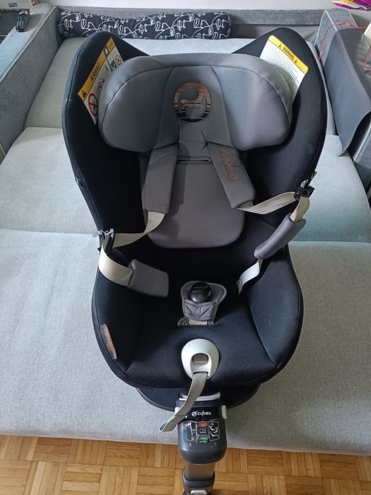Zestaw fotelików+baza dla dziecka Cybex