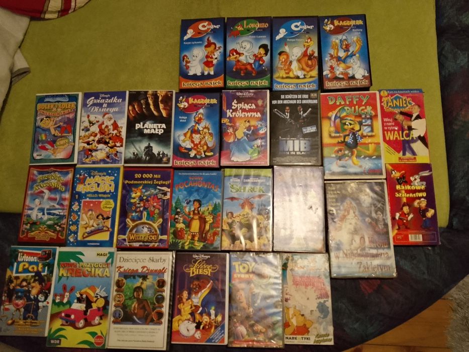 26 kaset video  Krecik VHS Walt Disney kasety wideo Shrek, Daffy Duck,