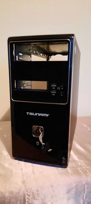 caixa para computador de torre