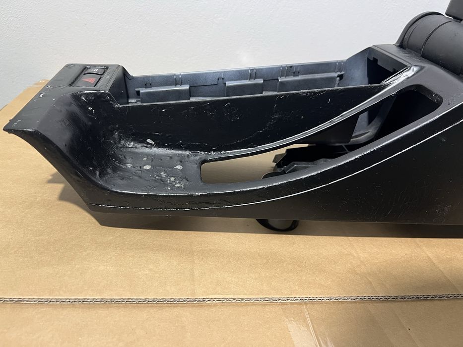 Apoio de braço + consola Bmw E46 Série 3 Sedan, Touring, Compact 98-05