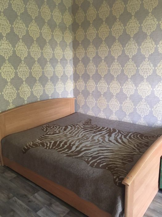 4-х кімнатна,Степана Тільги(революційна),б.10