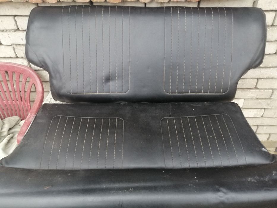 siedzenia do malucha, tylna kanapa