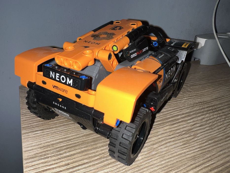 Lego technic 42166