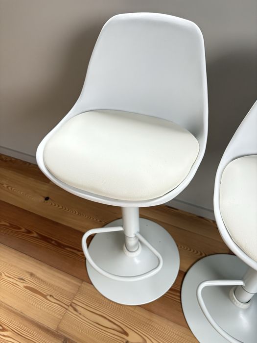 Cadeira de bar branca x4